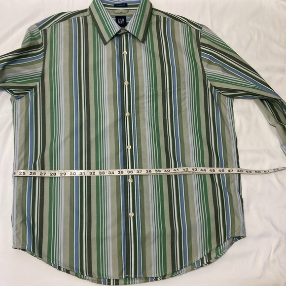 GAP,CLASSIC FIT,LONG SLEEVE,GREEN,TAN & STRIPED,BUTTON UP SHIRT.SIZE-L - Picture 5 of 10